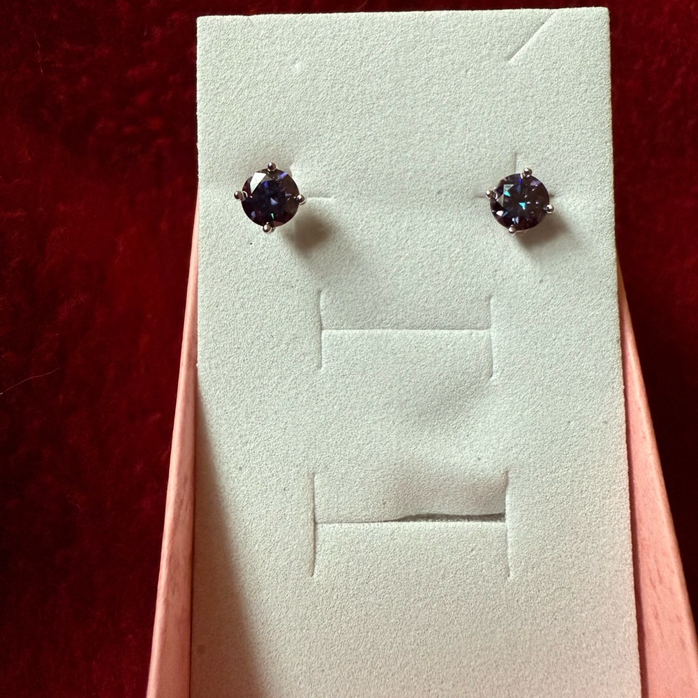 Round Cut Moissanite Stud Earrings in Imperial Purple